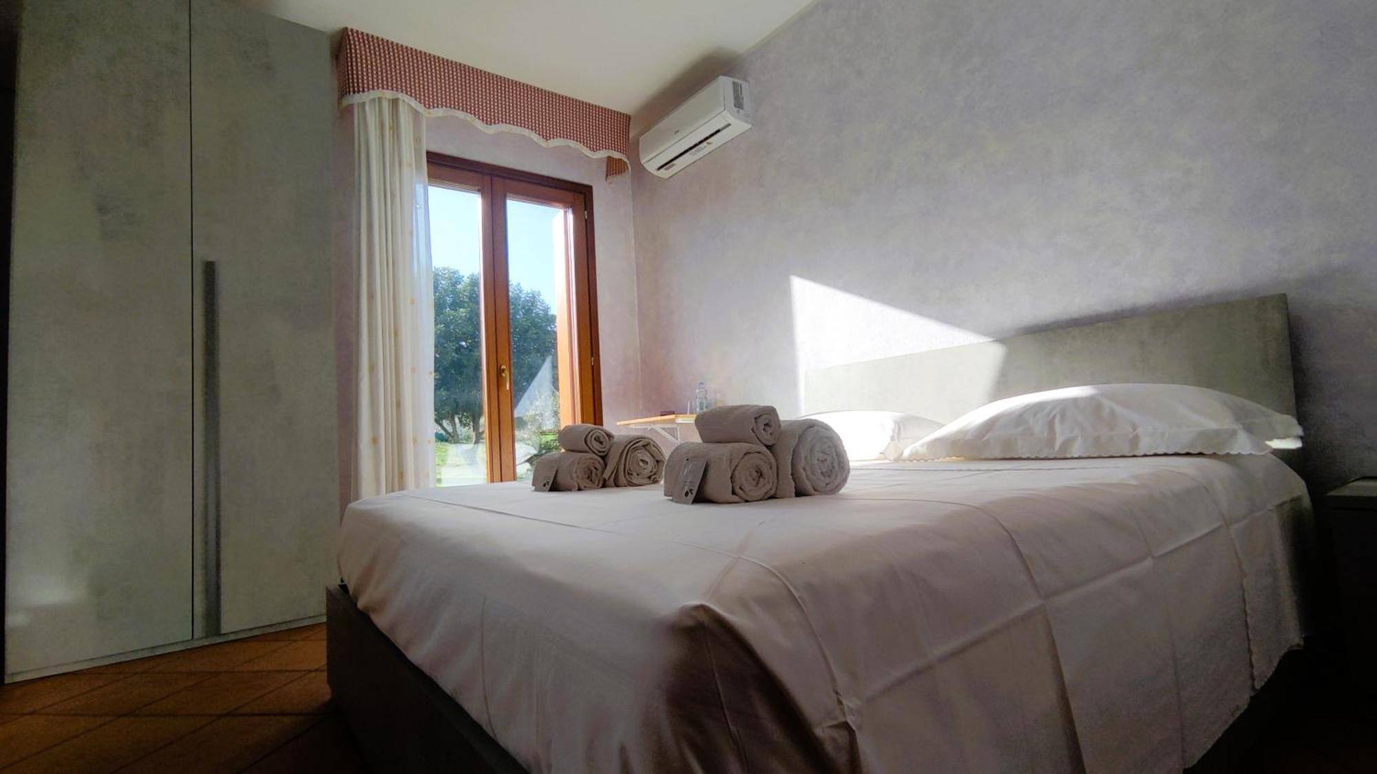 Grotta Delle Fate Bed & Breakfast *
